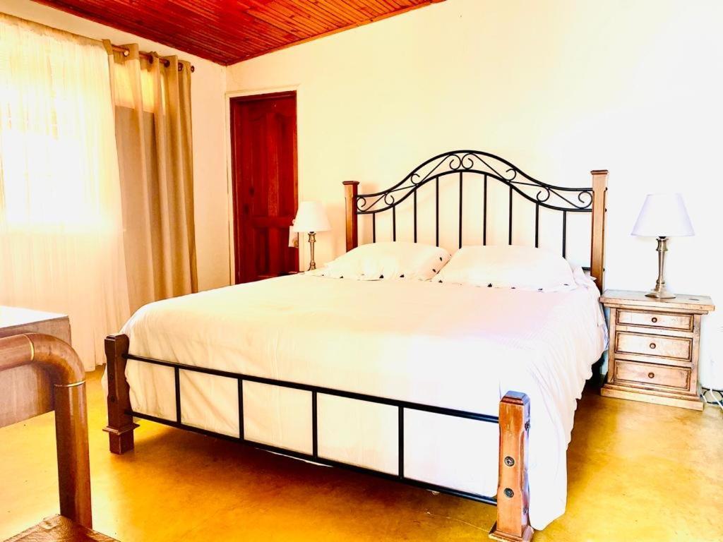Finca Hotel El Laurel - Parque Del Cafe Монтенегро Екстериор снимка