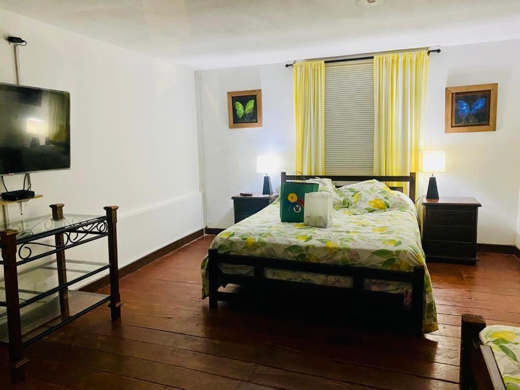 Finca Hotel El Laurel - Parque Del Cafe Монтенегро Екстериор снимка